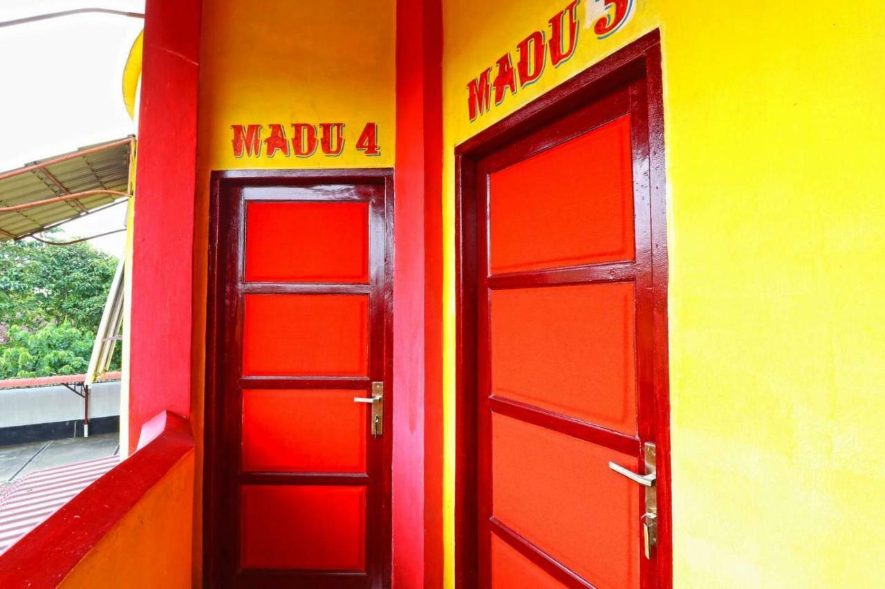 Hotel Rembulan Tebing Tinggi エクステリア 写真