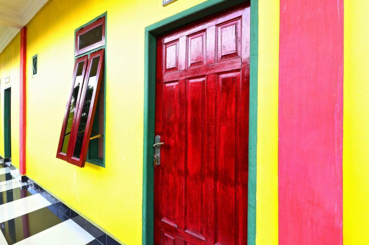 Hotel Rembulan Tebing Tinggi エクステリア 写真